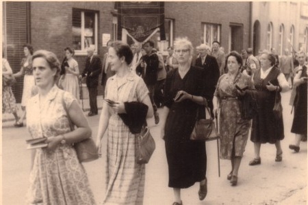 1953